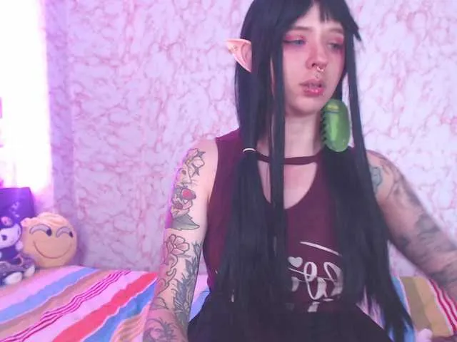 Live sex webcam photo for AriYokai #291456242