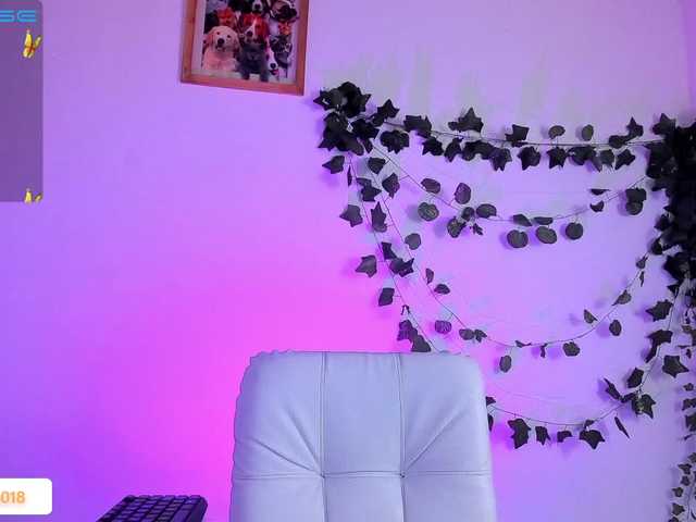 Live sex webcam photo for Aria-15 #275488518