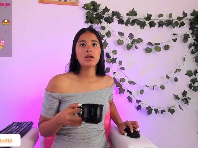 Live sex webcam photo for Aria-15 #275605273