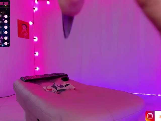 Live sex webcam photo for Aria-15 #276057340