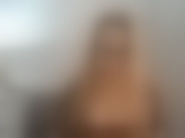 Live sex webcam photo for AriaBeauty #294185591
