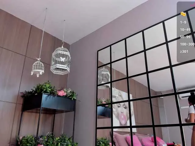 Live sex webcam photo for AriaFoster #291533330
