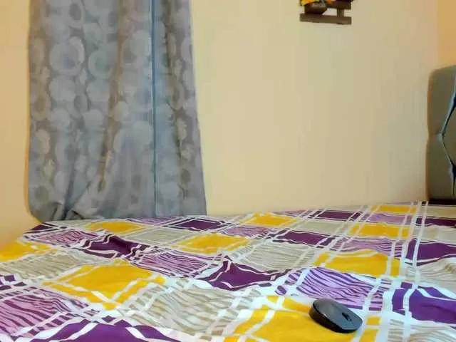Live sex webcam photo for AriaKristen #276763116