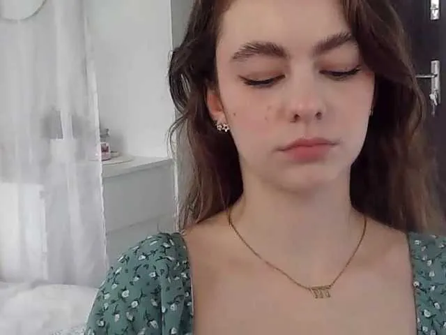 Live sex webcam photo for AriaModel #276724415