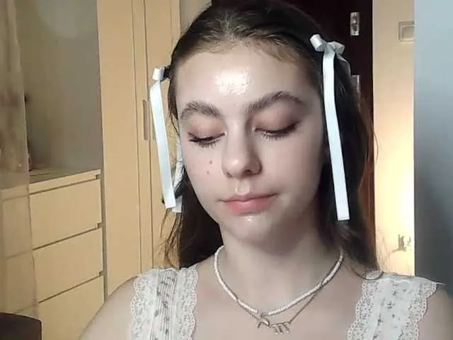 Live sex webcam photo for AriaModel #276740310