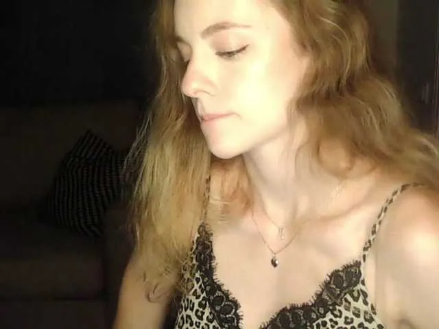 Live sex webcam photo for AriaModel #291529731