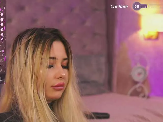 Live sex webcam photo for AriaPitts #288485177