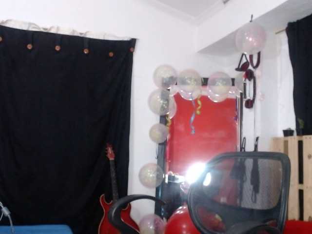 Live sex webcam photo for Ariana-Lopez #288038114