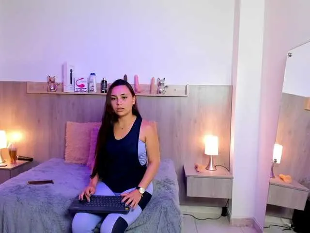 Live sex webcam photo for Ariana-bel #273122643