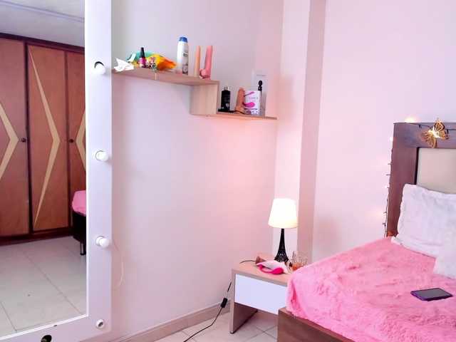 Live sex webcam photo for Ariana-bel #274314677