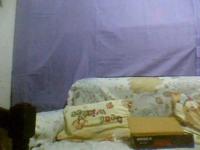 Live sex webcam photo for Ariana08 #291546978