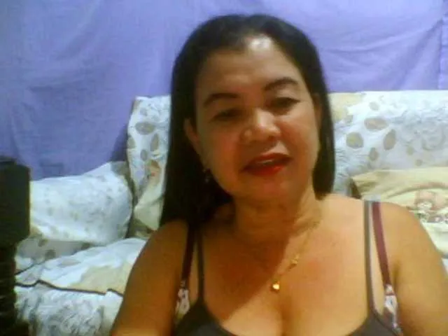 Live sex webcam photo for Ariana08 #291593404