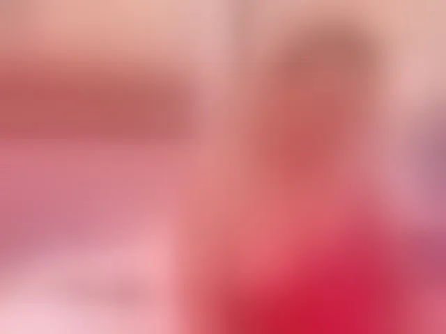 Live sex webcam photo for ArianaCroft #293108011