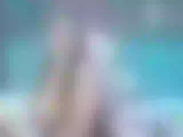 Live sex webcam photo for ArianaDiosa #272423271