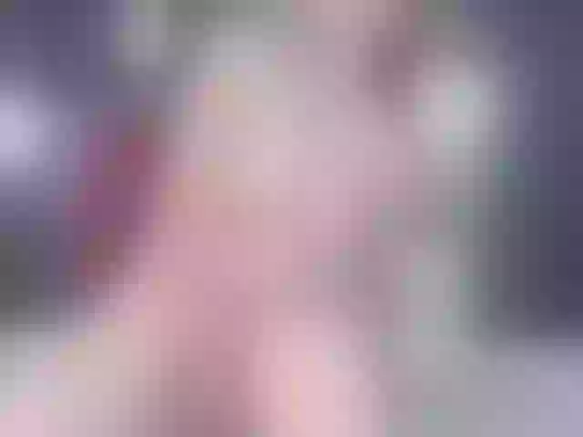 Live sex webcam photo for ArianaDiosa #272941534