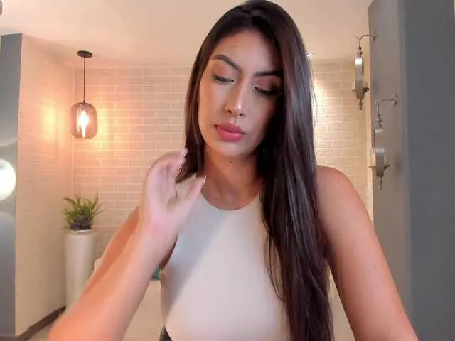 Live sex webcam photo for ArianaDumont #288090879