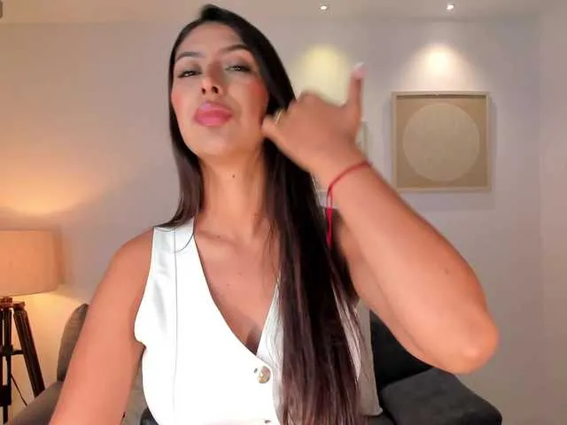 Live sex webcam photo for ArianaDumont #288793942