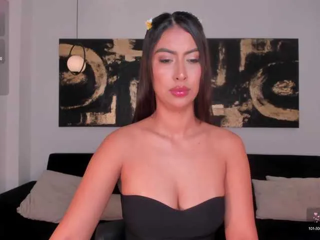 Live sex webcam photo for ArianaDumont #291346106