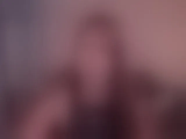 Live sex webcam photo for ArianaDumont #293543905