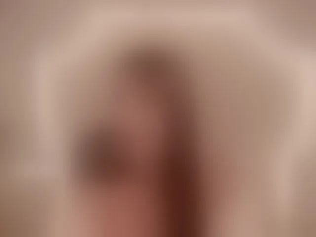 Live sex webcam photo for ArianaDumont #293770855