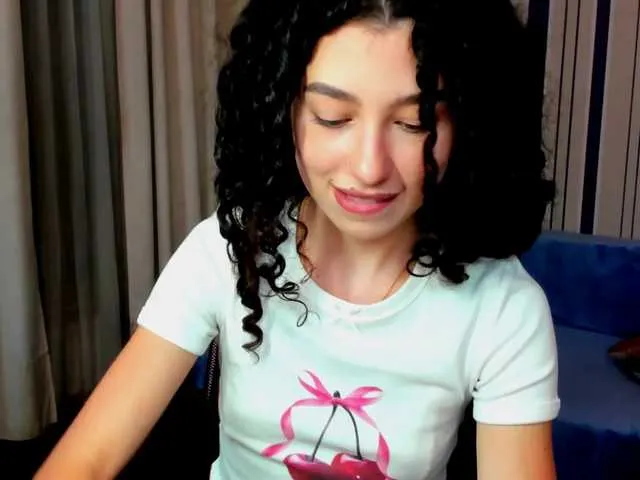 Live sex webcam photo for ArianaFox #291742896