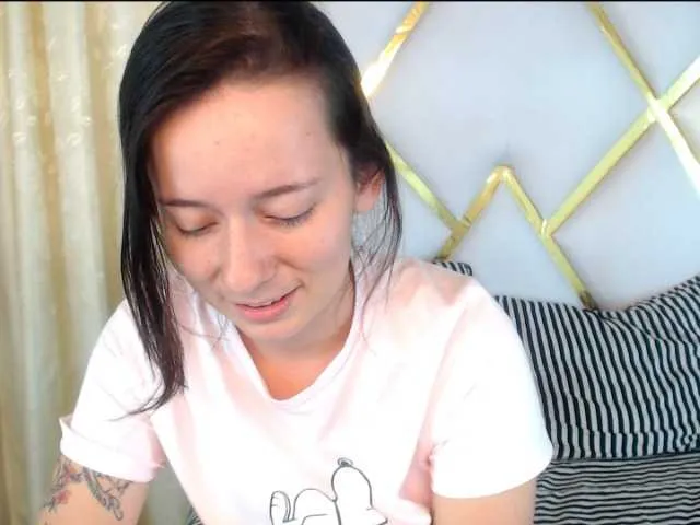 Live sex webcam photo for ArianaGorgeous #290164795