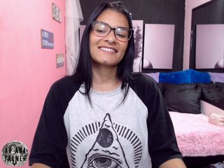 Live sex webcam photo for ArianaPalmer #179995354