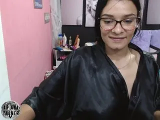 Live sex webcam photo for ArianaPalmer #183465601