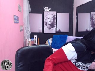 Live sex webcam photo for ArianaPalmer #184453652