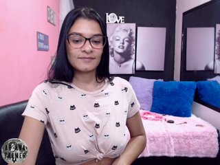 Live sex webcam photo for ArianaPalmer #185049580