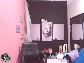 Live sex webcam photo for ArianaPalmer #194036300