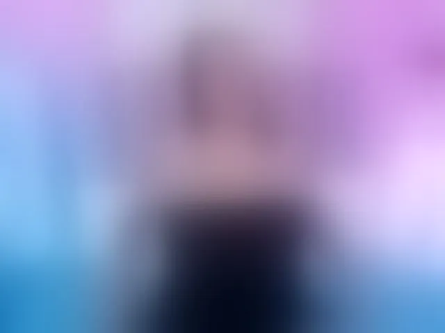 Live sex webcam photo for ArianaRougee #293200126