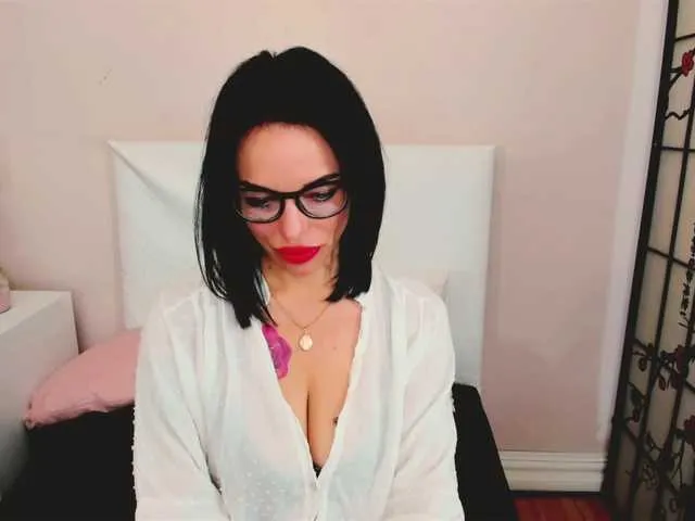 Live sex webcam photo for ArianaTop #273451652