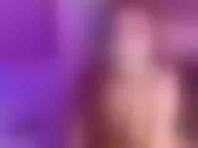 Live sex webcam photo for ArianaWild #274034950