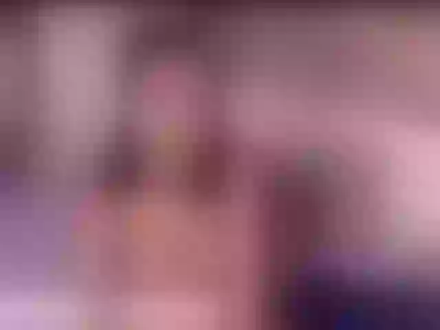 Live sex webcam photo for ArianaWild #274444037