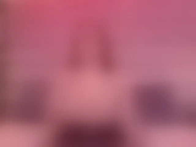 Live sex webcam photo for ArianeMurphy #277646270