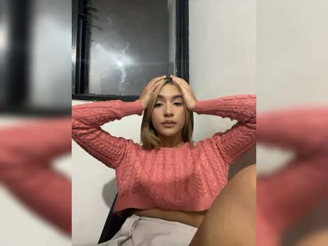 Live sex webcam photo for Arianna-Duque #277882744