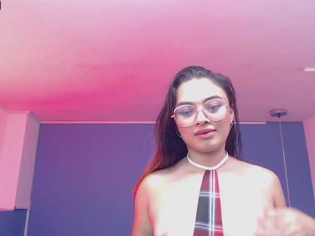 Live sex webcam photo for Arianna-Londo #274066912