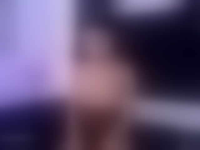 Live sex webcam photo for Arianna-moon #291615093