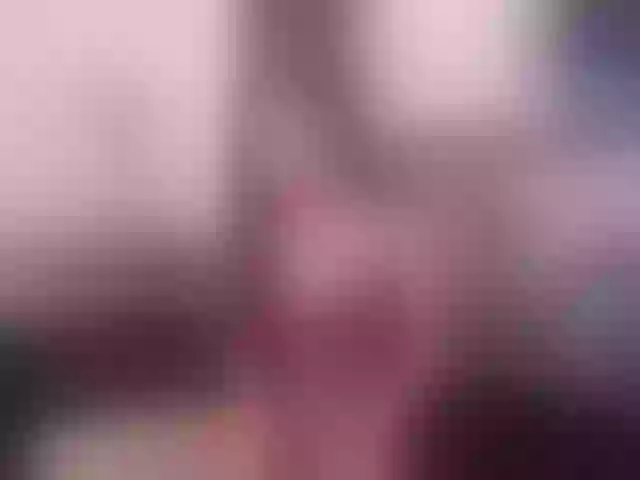 Live sex webcam photo for Arianna-moon #292066844