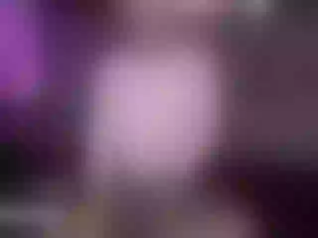 Live sex webcam photo for Arianna-moon #292156391
