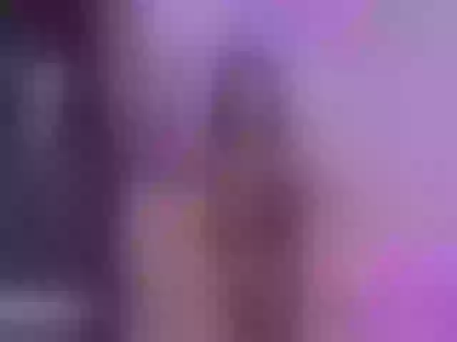 Live sex webcam photo for Arianna-moon #292175781