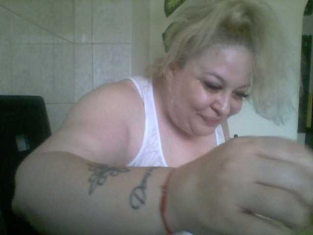 Live sex webcam photo for AriannaMilf #288065041