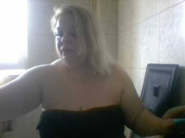 Live sex webcam photo for AriannaMilf #288065043