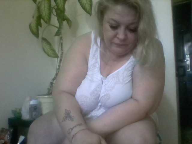 Live sex webcam photo for AriannaMilf #288065051