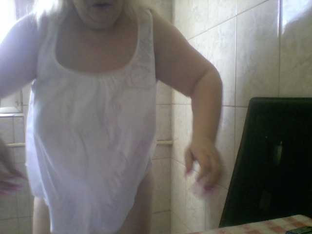 Live sex webcam photo for AriannaMilf #288065067