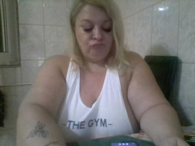 Live sex webcam photo for AriannaMilf #288065093