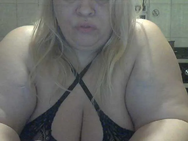 Live sex webcam photo for AriannaMilf #292192369