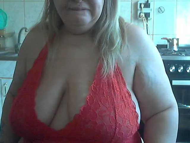 Live sex webcam photo for AriannaMilf #293061076
