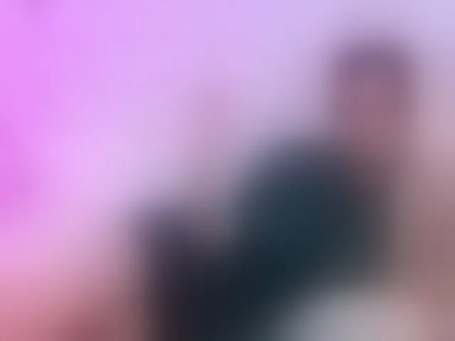 Live sex webcam photo for AriannaSins #292706482